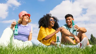 Spirulina: 12 Benefits, Side Effects & 7 Precautions