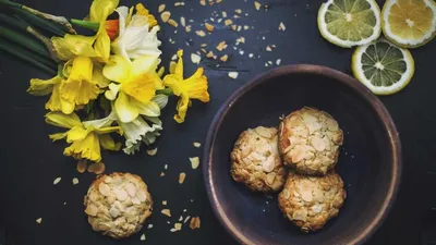 Thumbnail for 4 alternative therapies for PMS: what the research actually shows