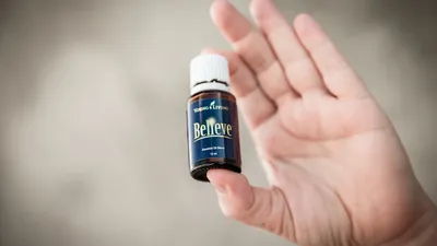 Peppermint Oil: 4 Benefits, Side Effects & 7 Precautions