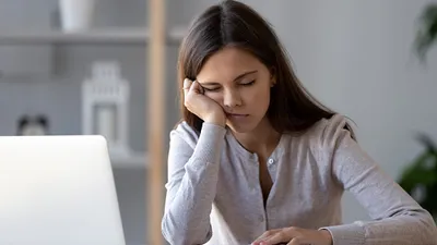 Thumbnail for Is It Safe to Hold Your Urine? Risks & What to Know